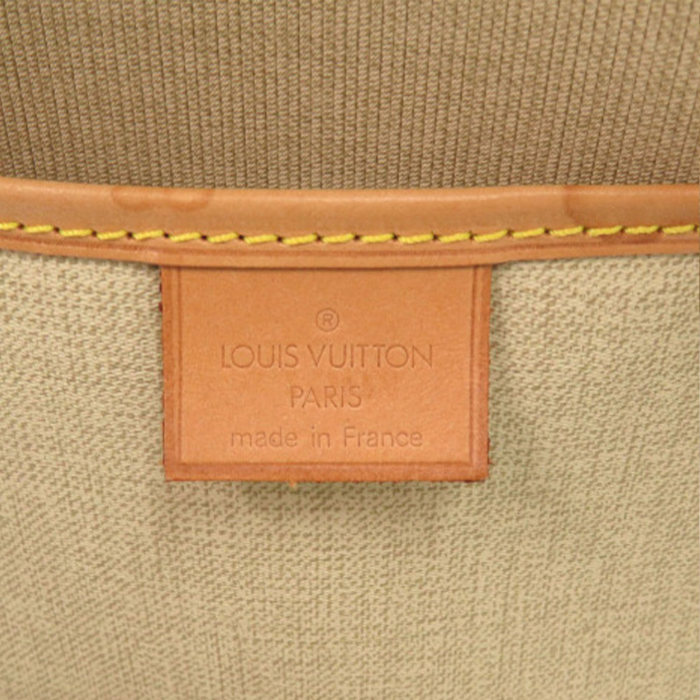 Pre-Loved Louis Vuitton Monogram Excursion - Picture 6 of 12